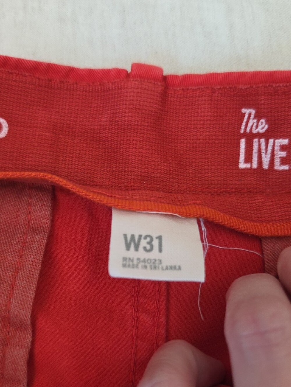 GAP Men The Lived In Short In Red - Picture 5 of 7
